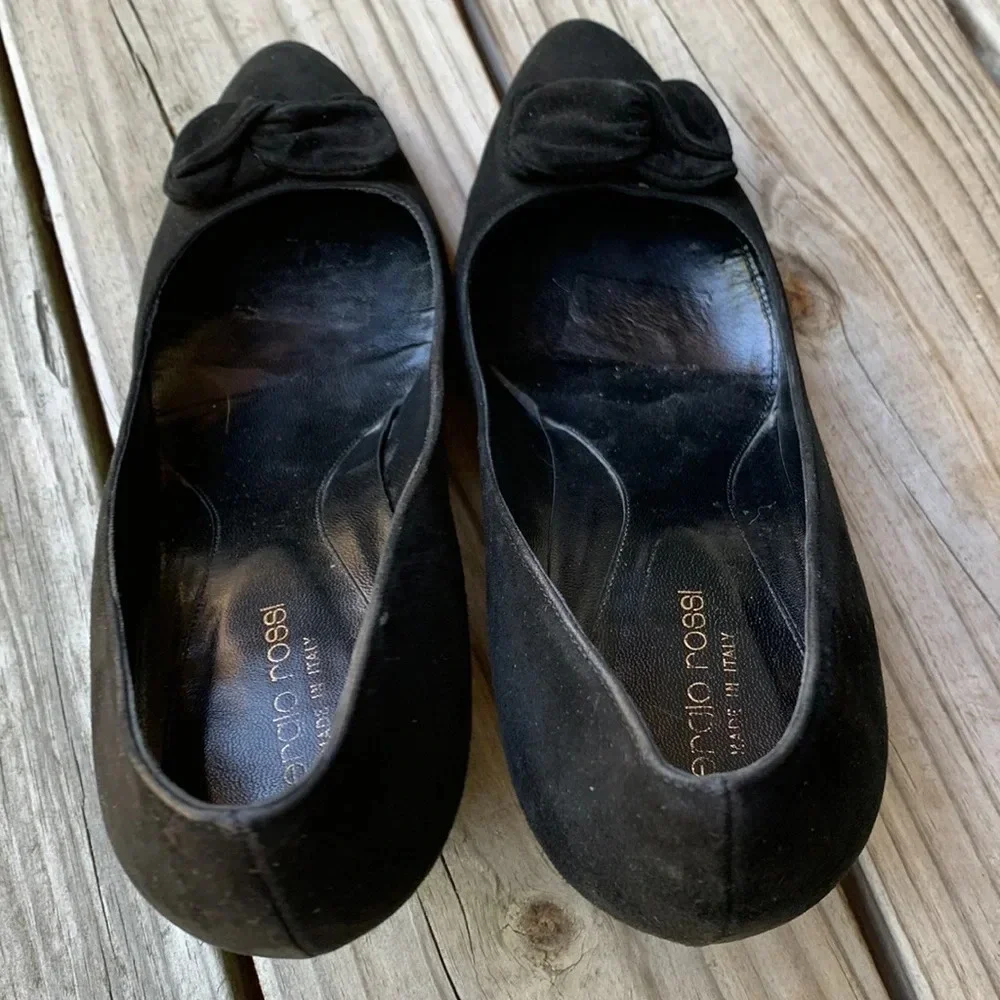 Sergio Rossi size 41 black suede bow wedge heels made in Italy